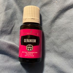 Young Living Geranium 15ml have 2